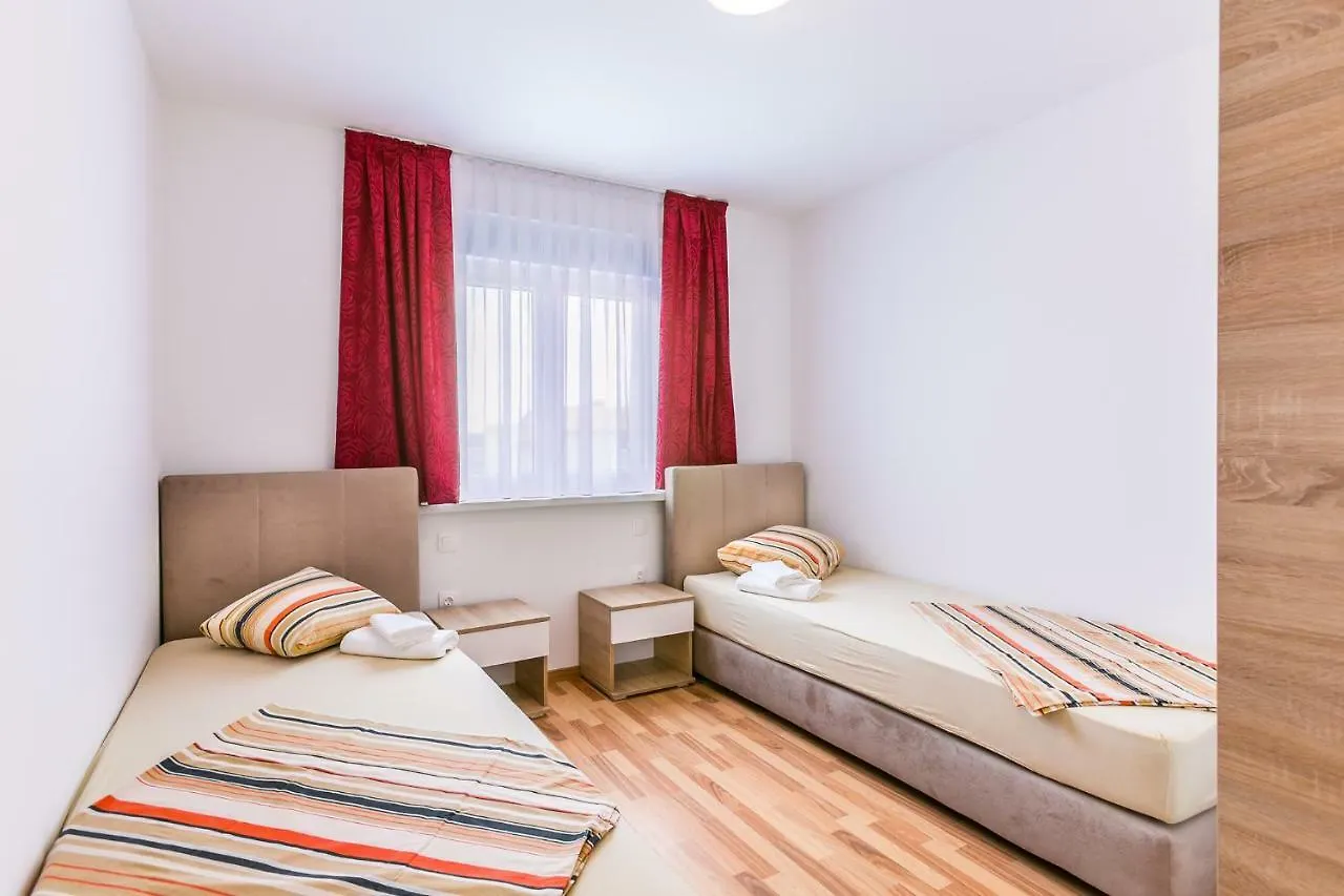 Dragan K3 Hotel Medulin Croatia